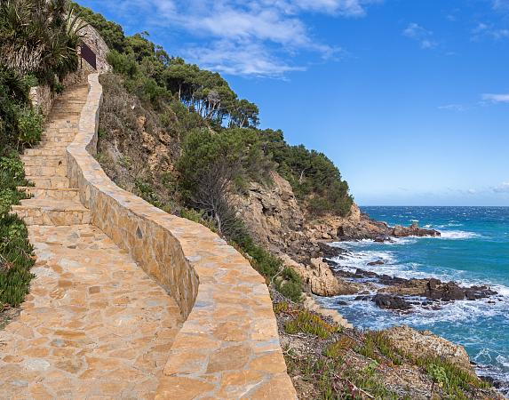 Camino de Ronda coastal path (GR-92)